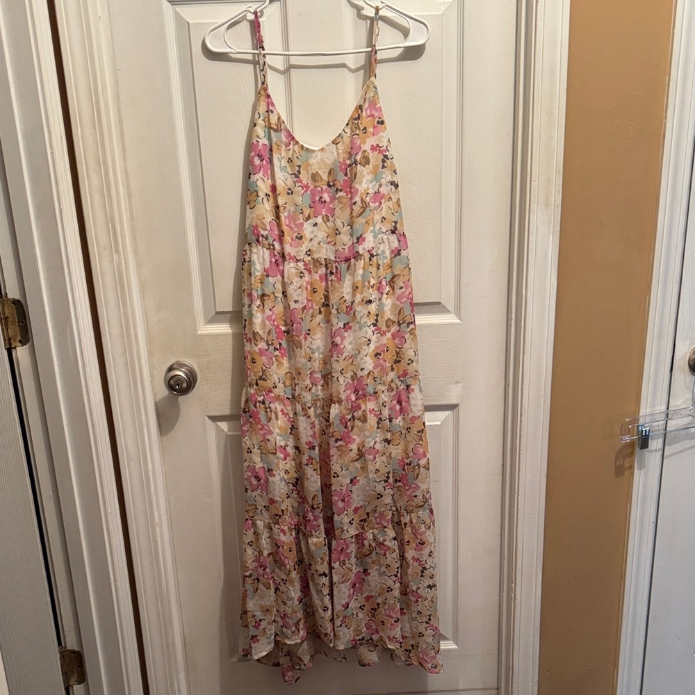 Mittoshop Floral Tiered Maxi Dress - Pink Cream Boho Sun Dress - Size M